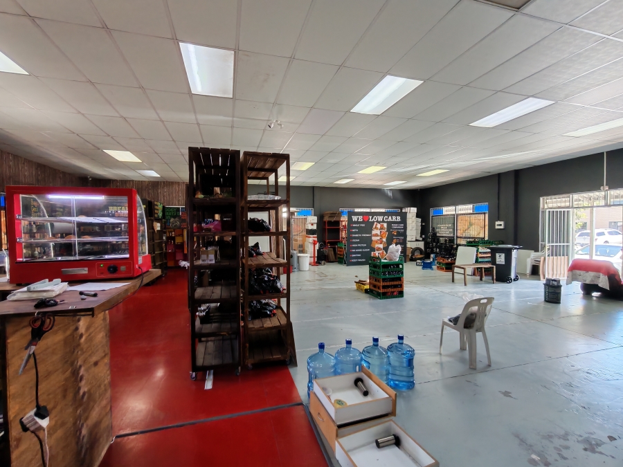 To Let commercial Property for Rent in Gants Plaza Western Cape